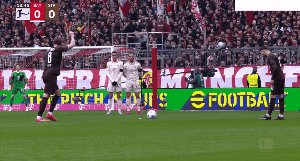 开云体育入口-【德甲】凯恩破门萨内双响 拜仁慕尼黑3比2圣保利