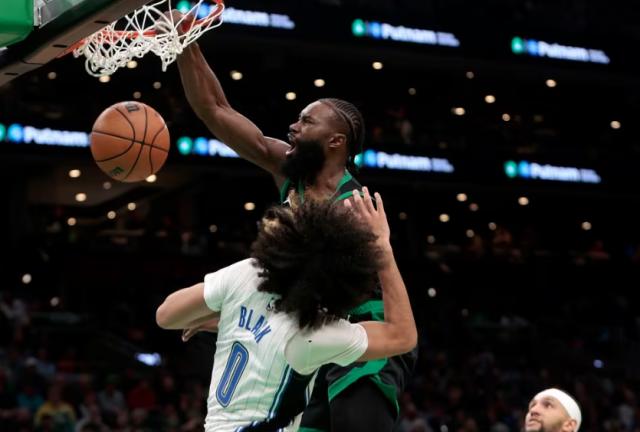 残阵绿军靠五小击败苦主 13连胜！主场不败继续