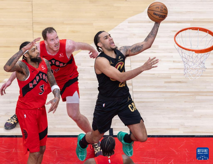 开云体育APP下载-NBA季后赛：猛龙胜骑士|克利夫兰骑士队|詹姆斯·哈登|新华社|首轮|多诺万-米切尔_新浪体育_新浪新闻